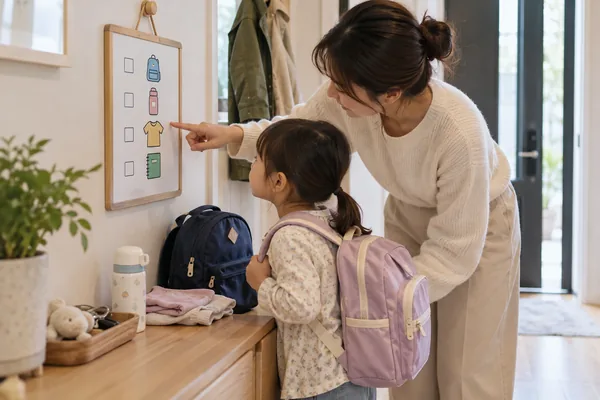 매일 확인할 목록을 짧게 유지하는 요령 관련 AI 생성 예시 이미지